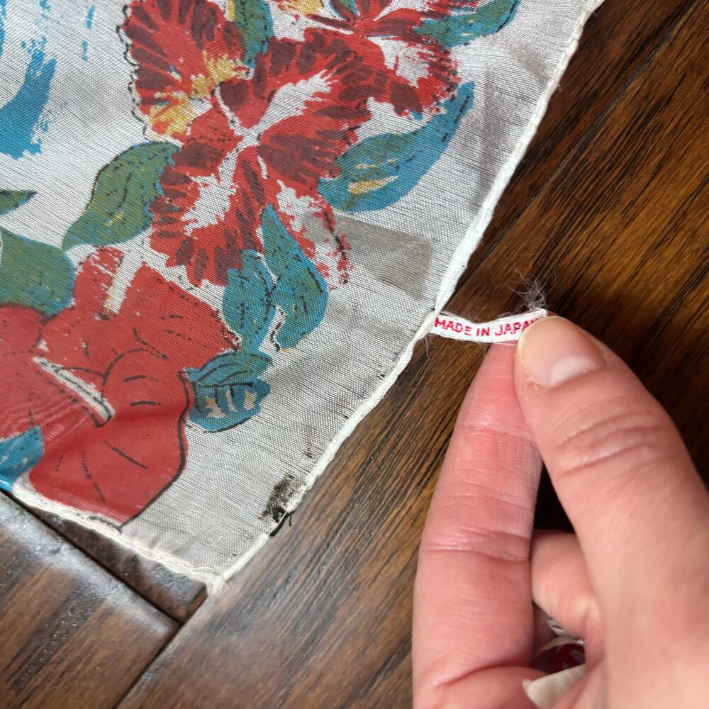 Vtg Hawaii Souvenir Scarf 50s 60s Aloha Map Volcano Surfing Made in Japan - Picture 5 of 9